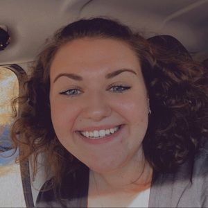 Meet your Posher, Kari